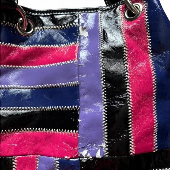 Vintage Y2K Kathy Van Zeeland patchwork patent shoulder bag 🖤💋🎨 - Picture 4 of 7